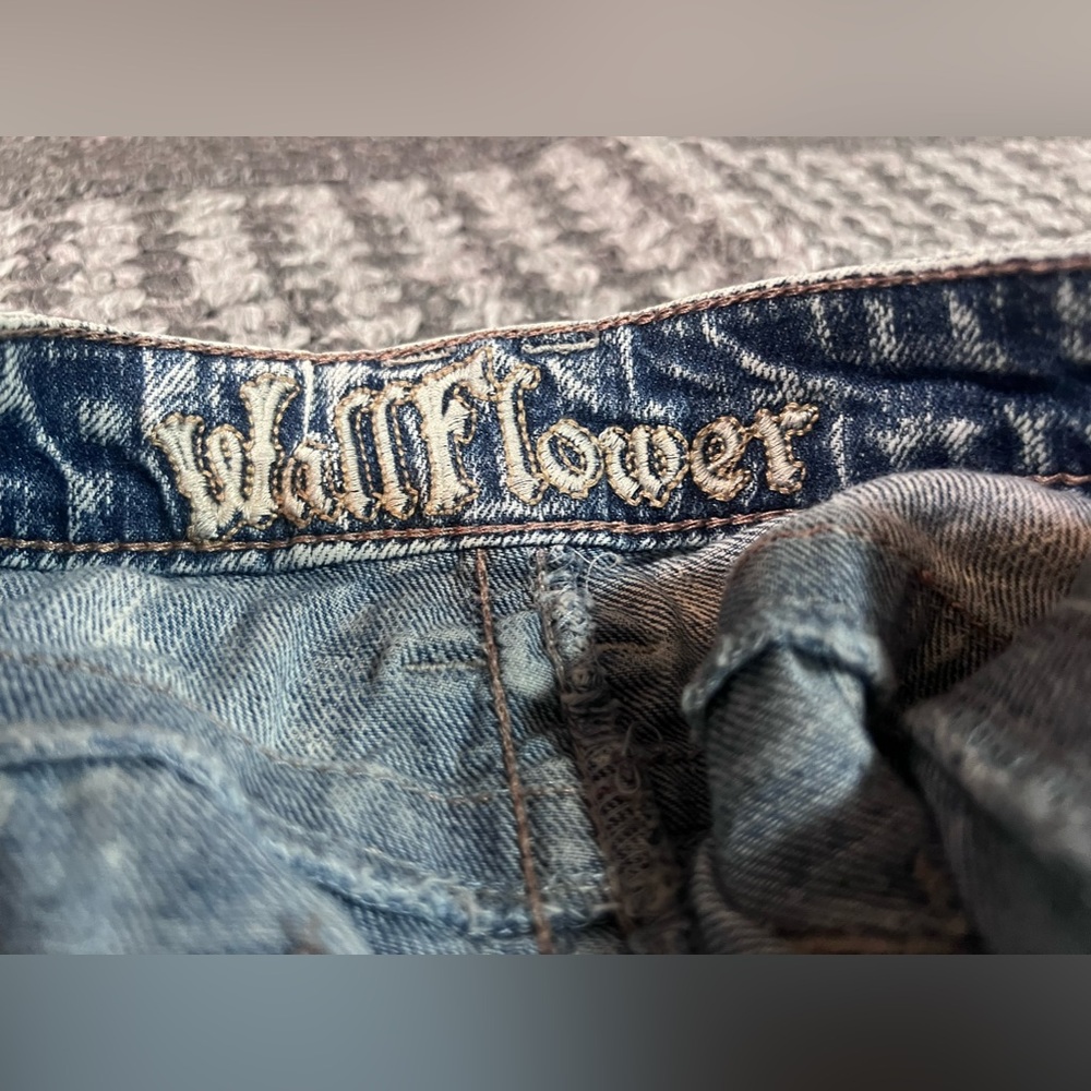 High Rise Short Shorts - Picture 12 of 16